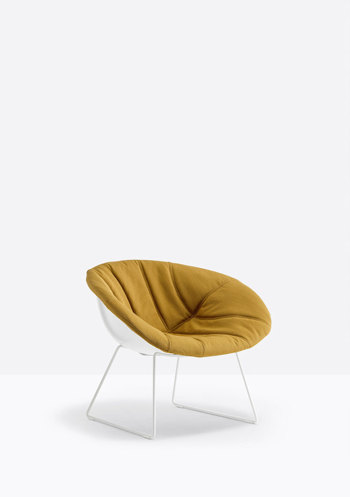 Fotel Gliss - Producent: Pedrali; Dystrybutor: Vipservice - designerskie fotele do biur, hoteli, stref lounge, kuchni i coffee point