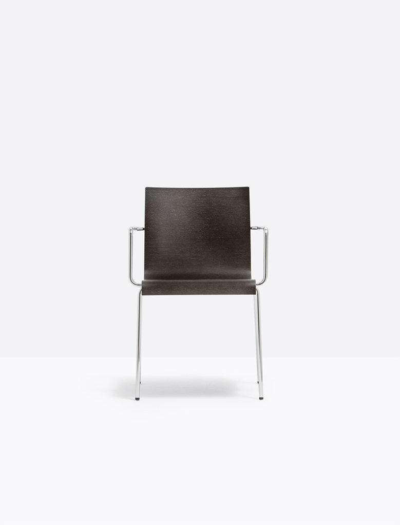 Krzesło Kuadra XL - Producent: Pedrali; Dystrybutor: Vipservice - krzesła do biur, hoteli, restauracji